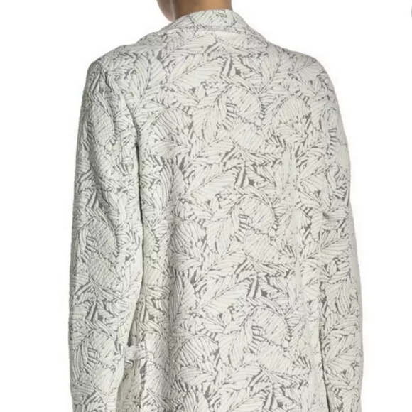 catherine malandrino Textured Knit Blazer White - Picture 2 of 2